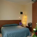 Spinelli Otel Viareggio