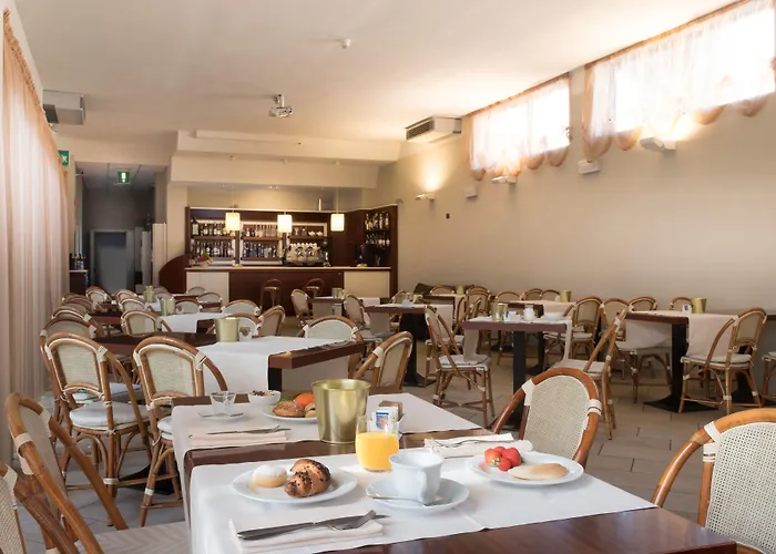 Hotel Spinelli Viareggio