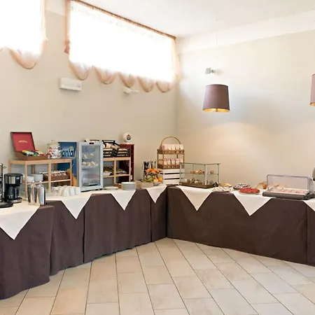Otel Spinelli Viareggio