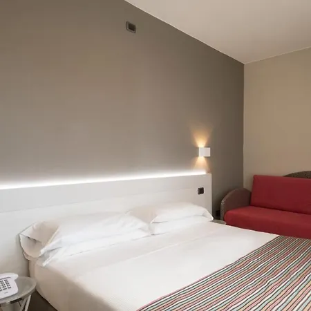 Spinelli 3* וירג'יו