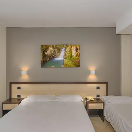 スピネッリ ヴィアレッジョ