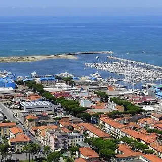Spinelli 3* Viareggio